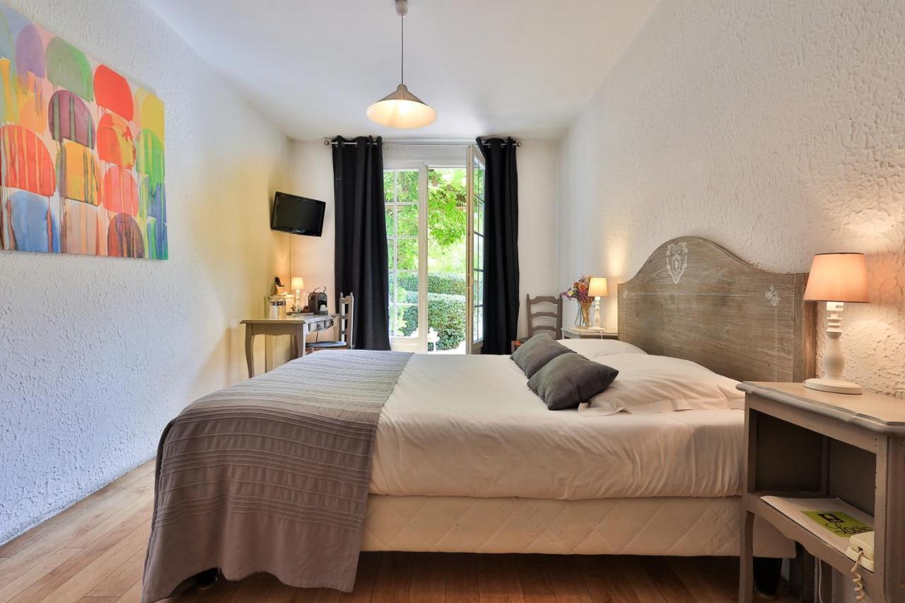 Logis Hotel Castel Mouisson Barbentane Екстериор снимка