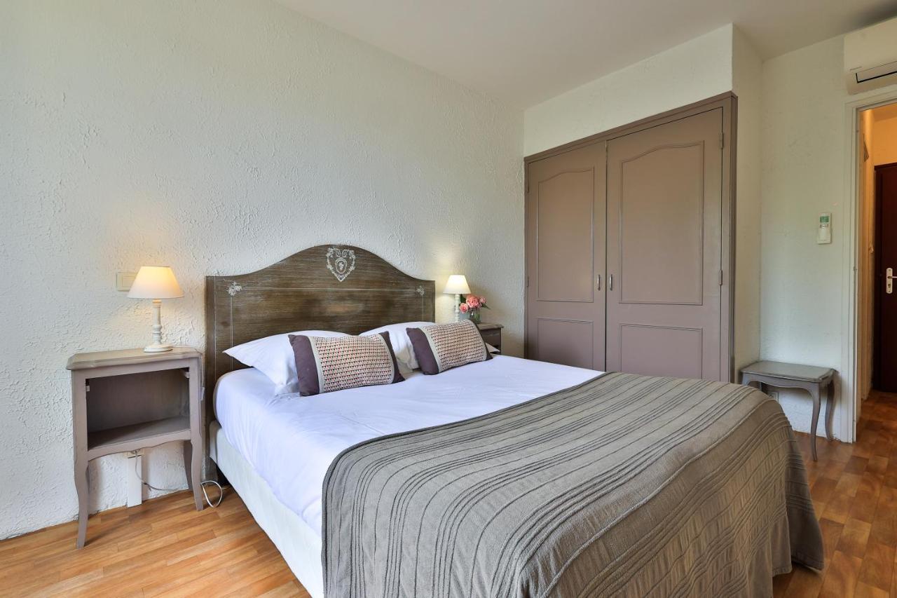 Logis Hotel Castel Mouisson Barbentane Екстериор снимка