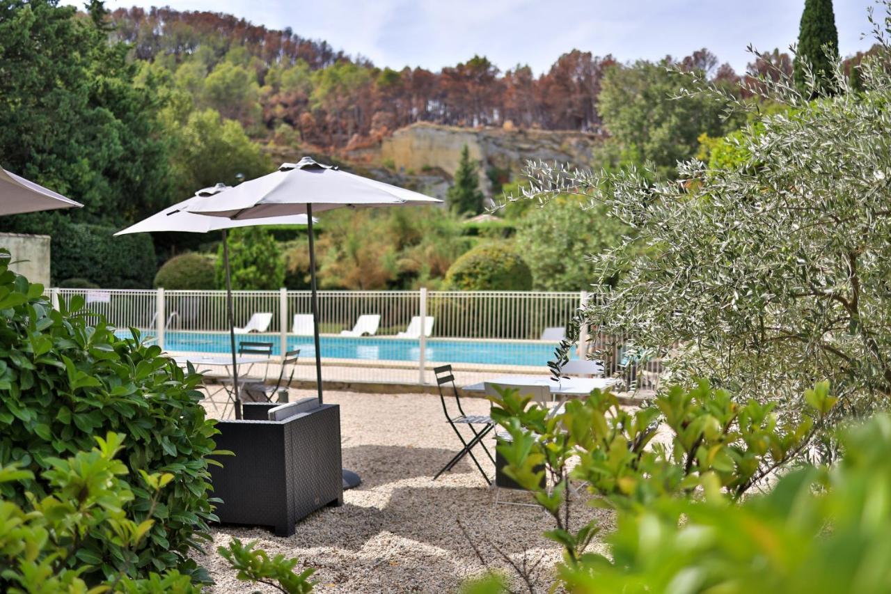 Logis Hotel Castel Mouisson Barbentane Екстериор снимка