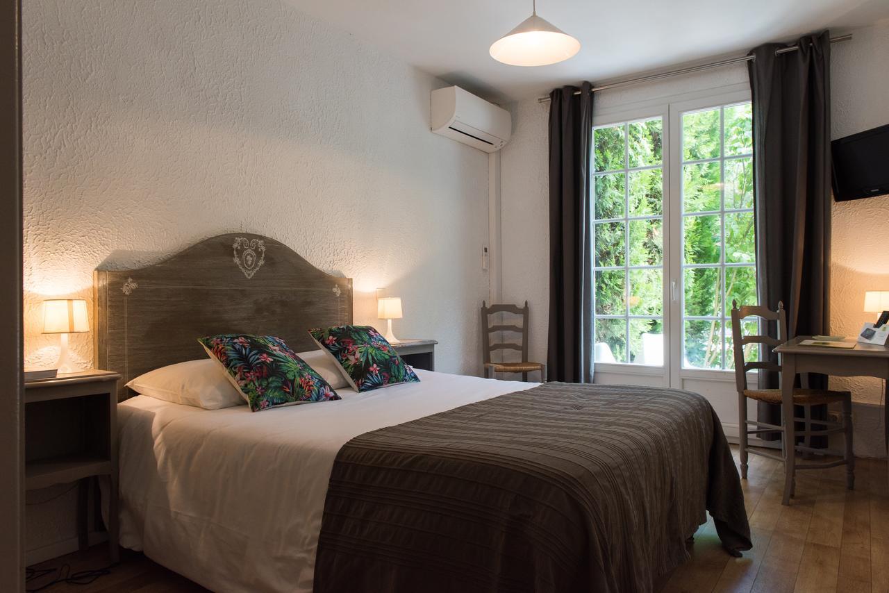 Logis Hotel Castel Mouisson Barbentane Екстериор снимка